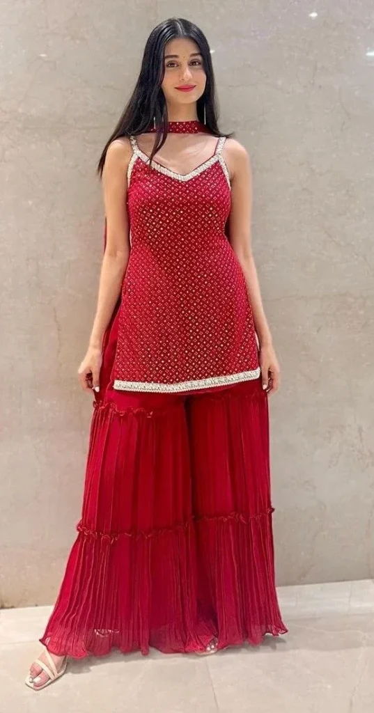 Payal Gaming Height: The Real Scoop Behind the Gaming Icon's Stature blogspells